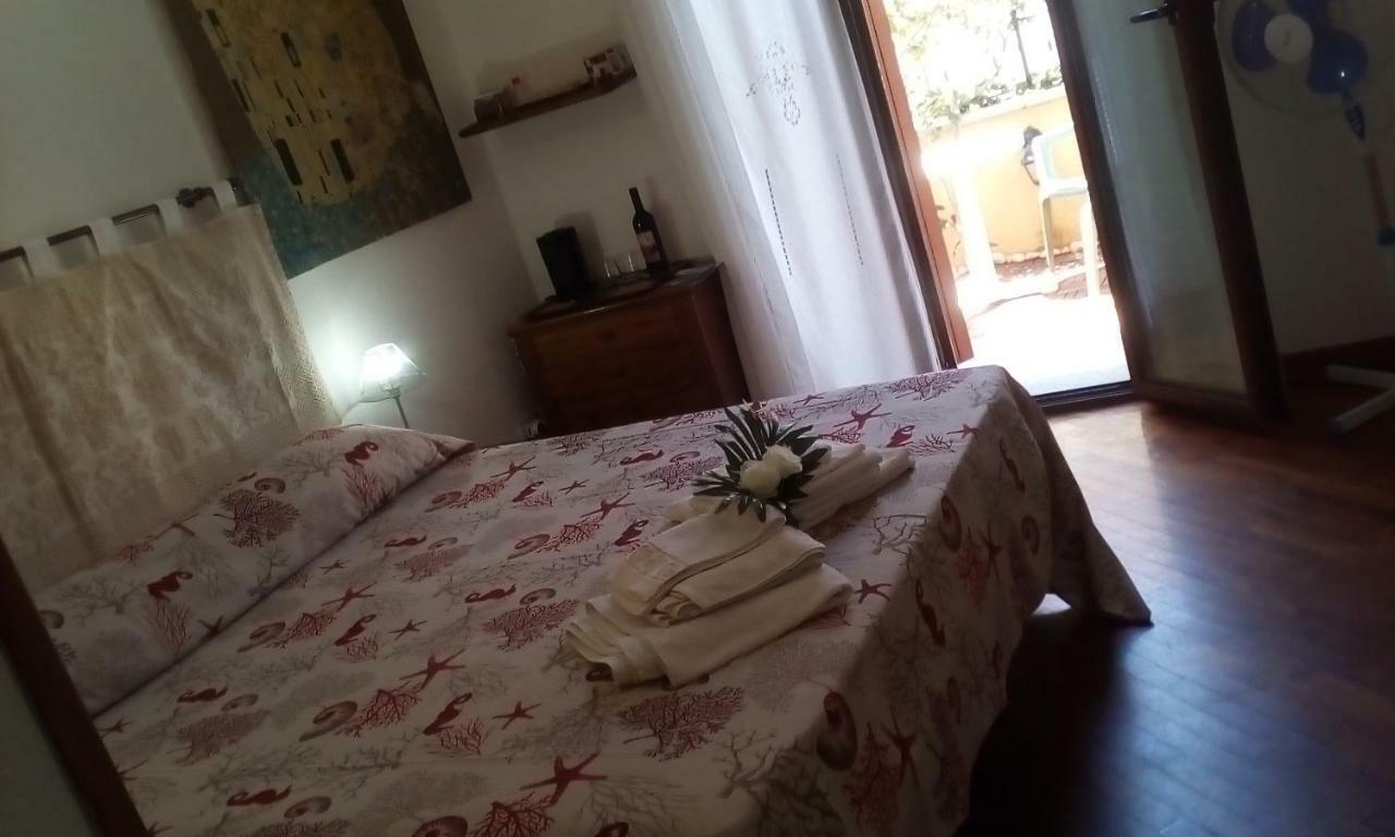 With Private Bathroom, No Smoking Privatunterkunft Palau