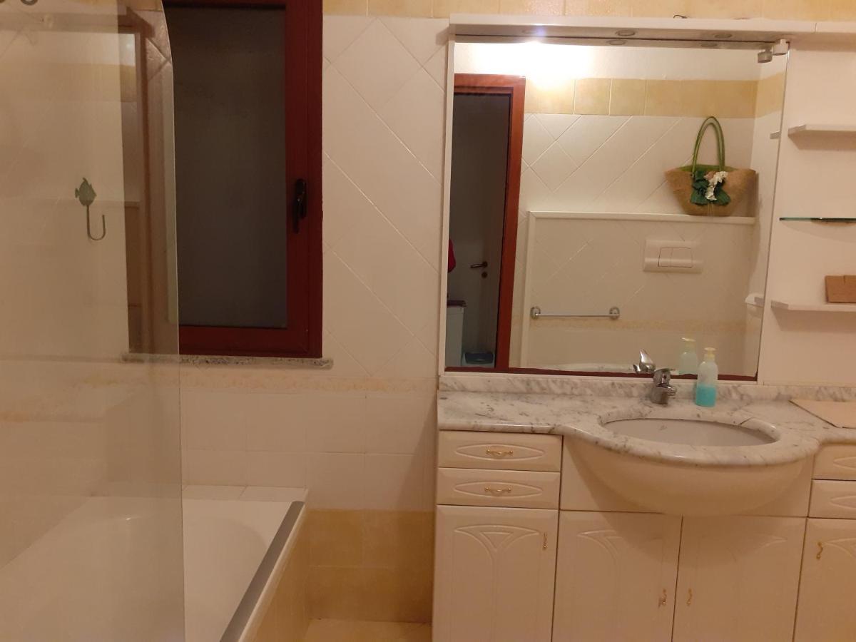 Privatunterkunft With Private Bathroom, No Smoking Palau