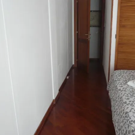 Central Room With Private Bathroom, No Smoking Palau Exterior photo